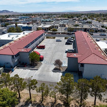 Motel Baymont By Wyndham Ridgecrest Exterior foto