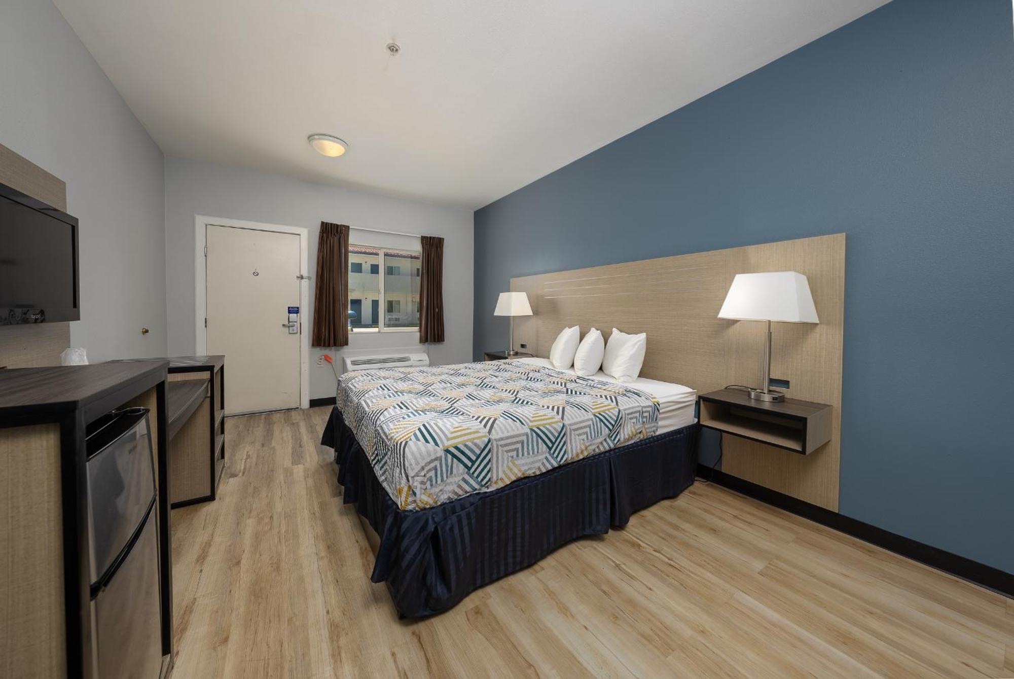 Motel Baymont By Wyndham Ridgecrest Exterior foto